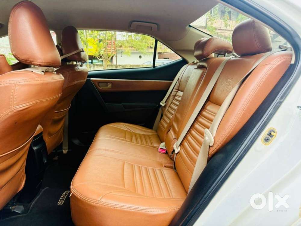 Toyota Corolla Altis 2013-2017 D-4d J, 2016