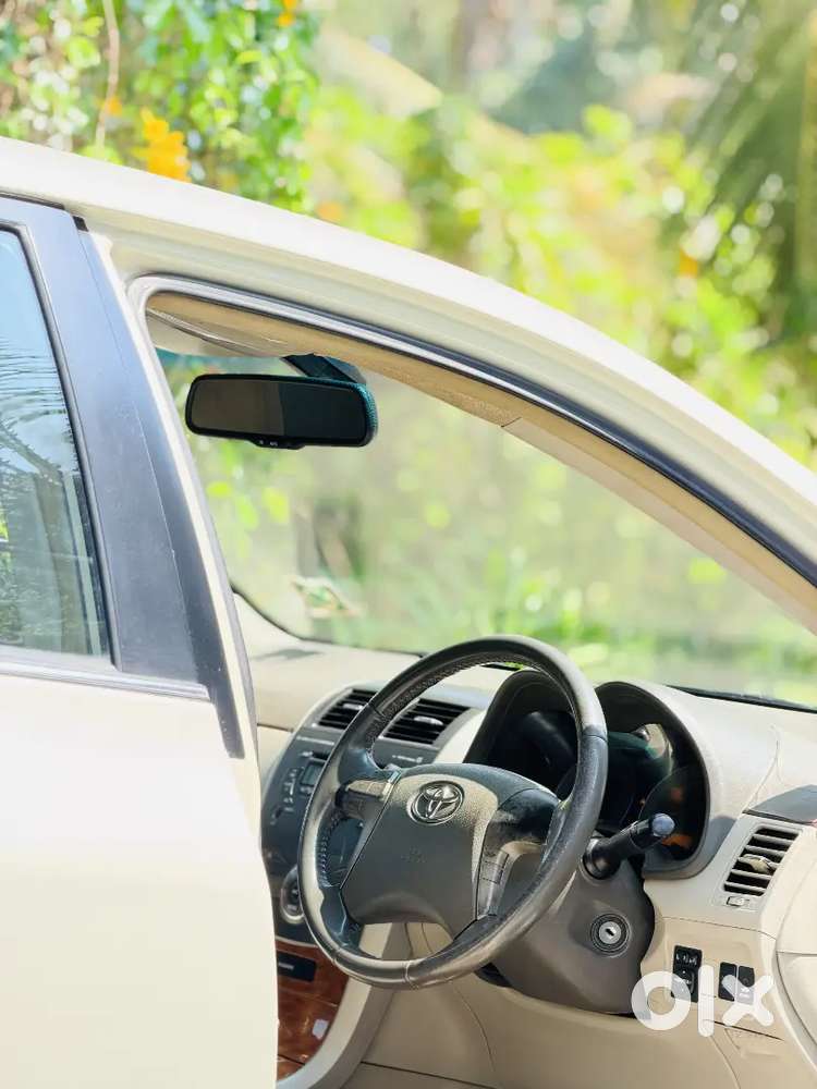 2009 Toyota Corolla Altis Petrol Topend Original Kerala Well Maintaine