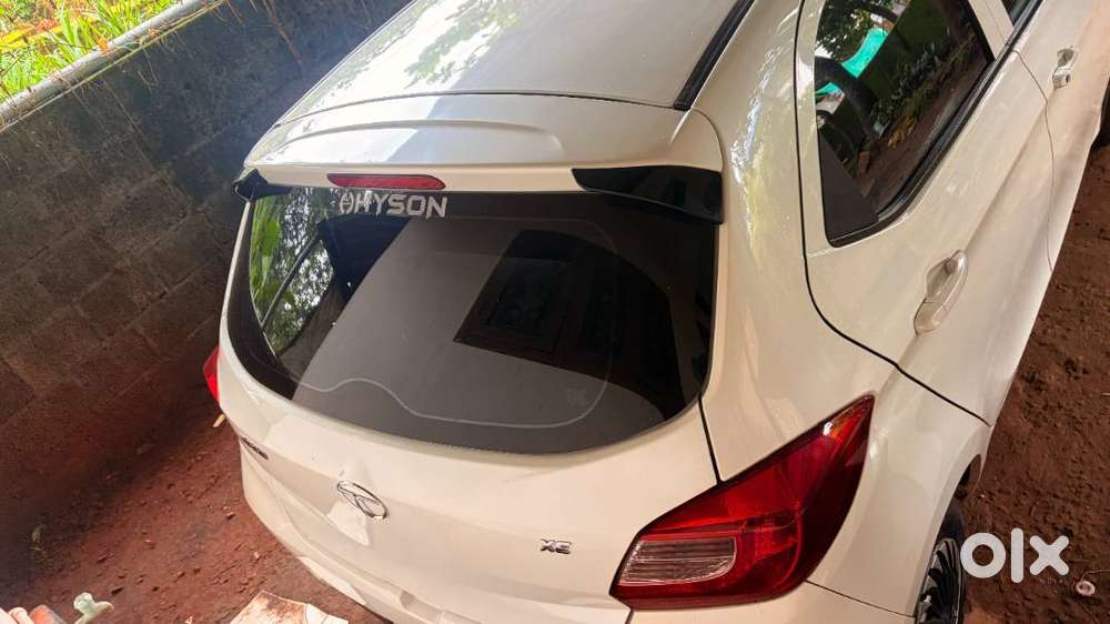 Tata Tiago Xe 2018