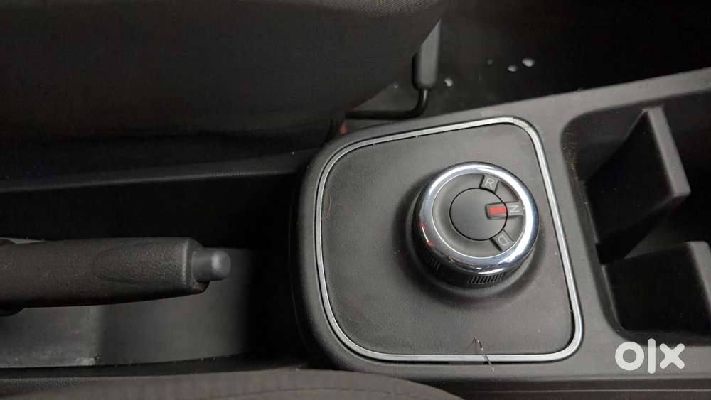 Renault Kwid 1.0 Rxt Amt, 2022, Petrol