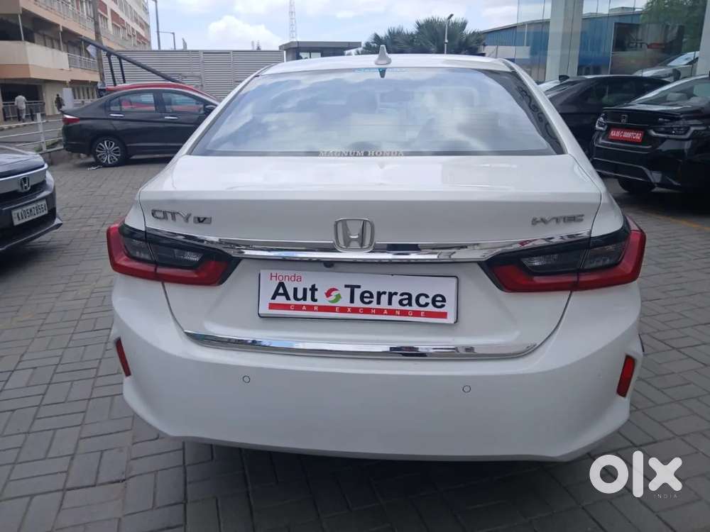 Honda City I-vtec Cvt V, 2022, Petrol