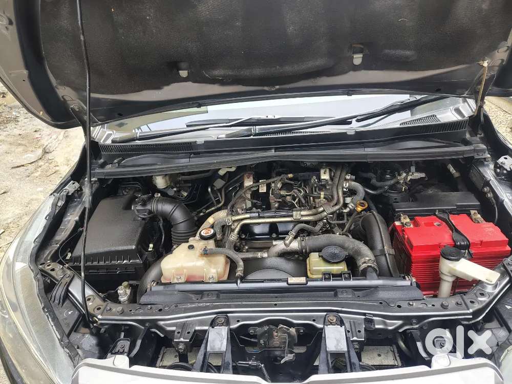 Toyota Innova Crysta 2.4 V 2018 Diesel Manual