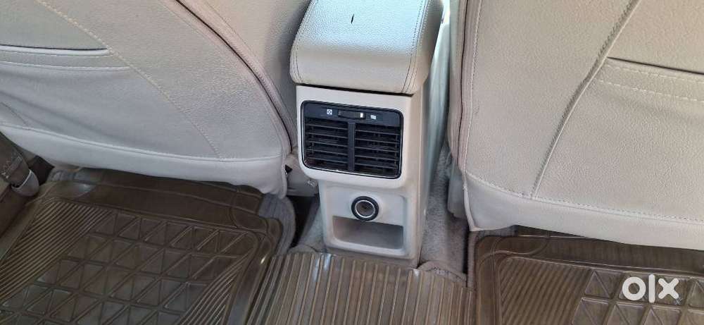 Maruti Suzuki Ciaz 1.3 Sigma Shvs Mt, 2018, Cng & Hybrids