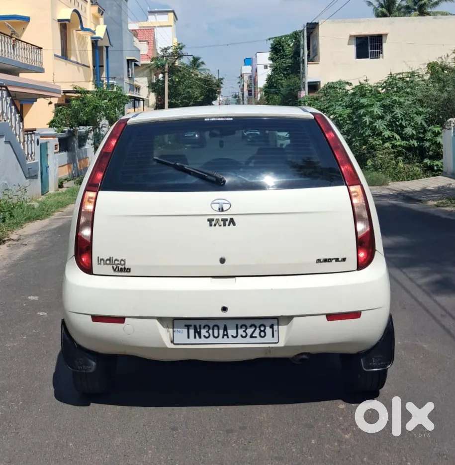 Tata Indica Vista Aura 1.3 Quadrajet (ABS), 2010, Diesel