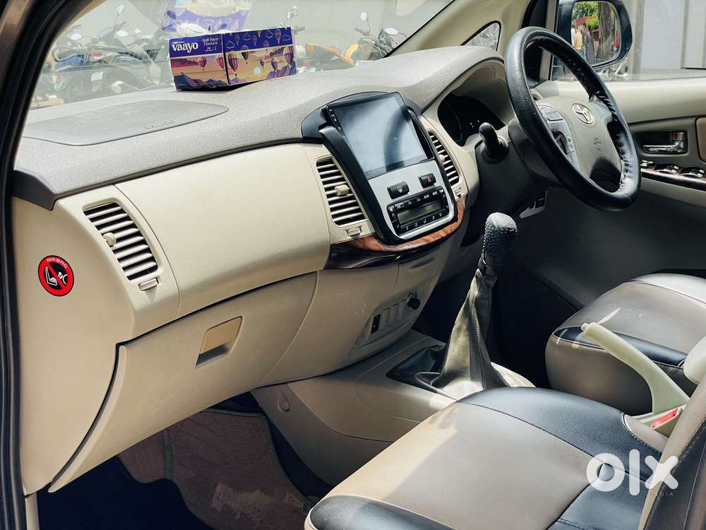 Toyota Innova 2.5 V 7 Str, 2014, Diesel