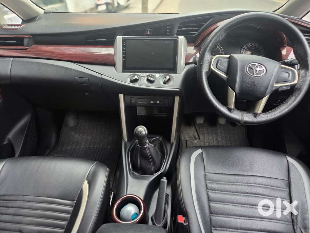 Toyota Innova Crysta 2.4 G Mt, 2016, Diesel
