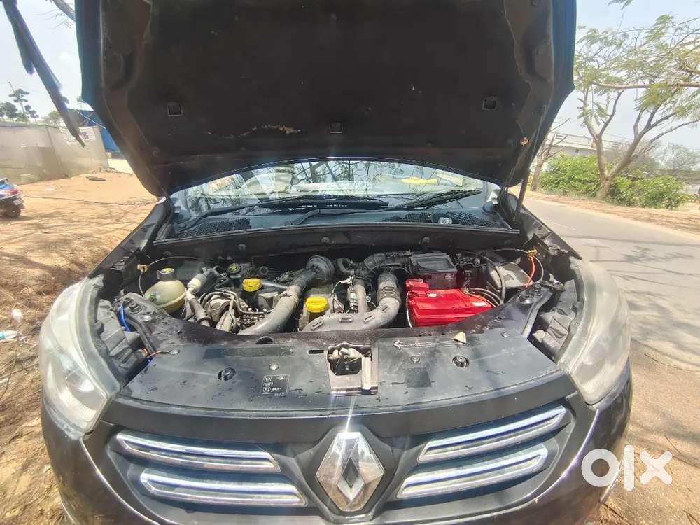 Renault Lodgy 2015 Diesel Well Maintained