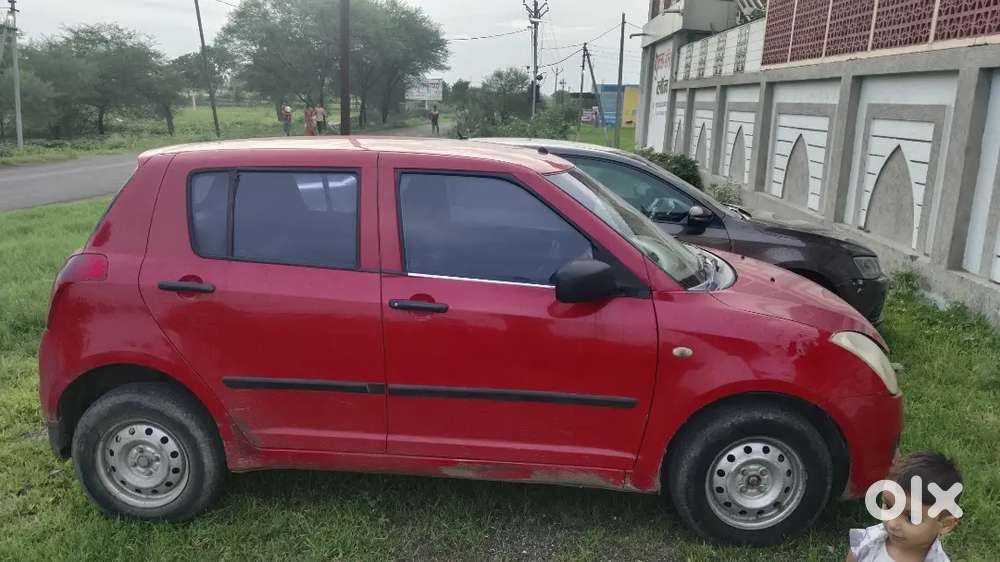 Maruti Suzuki Swift 2009 Diesel 18715 Km Driven