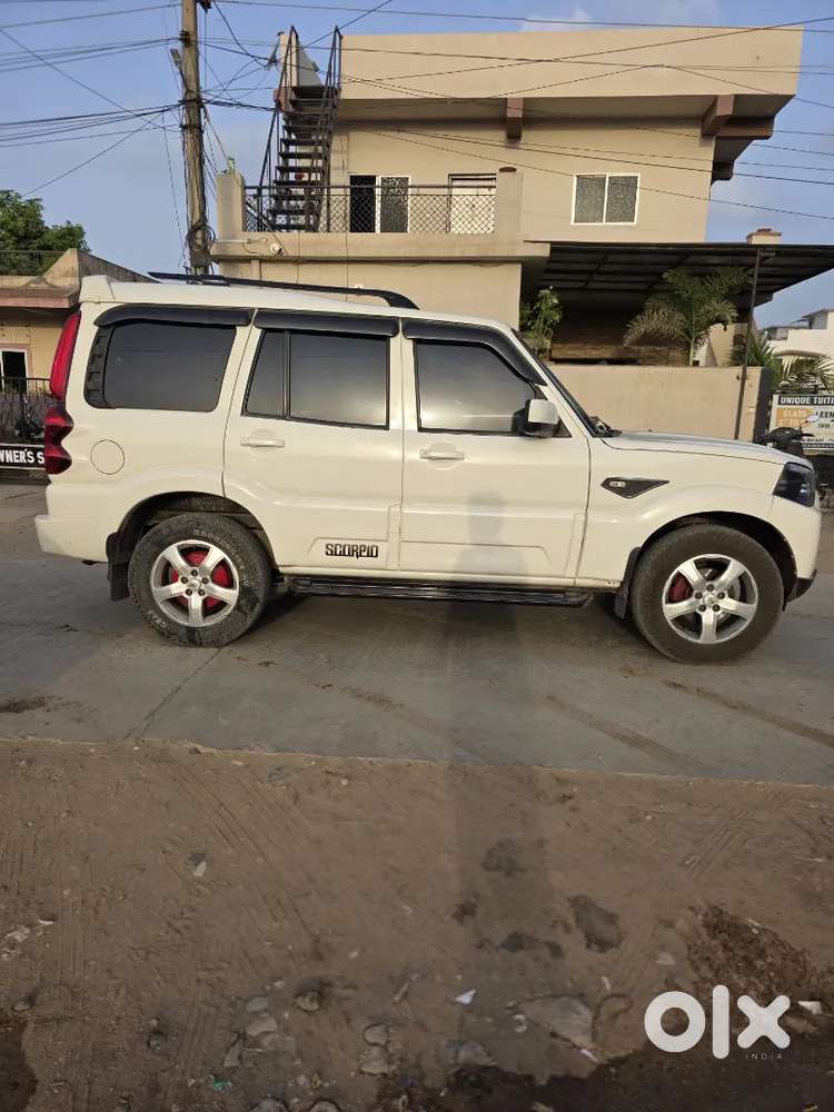 Mahindra Scorpio 2022 Diesel 140000 Km Driven