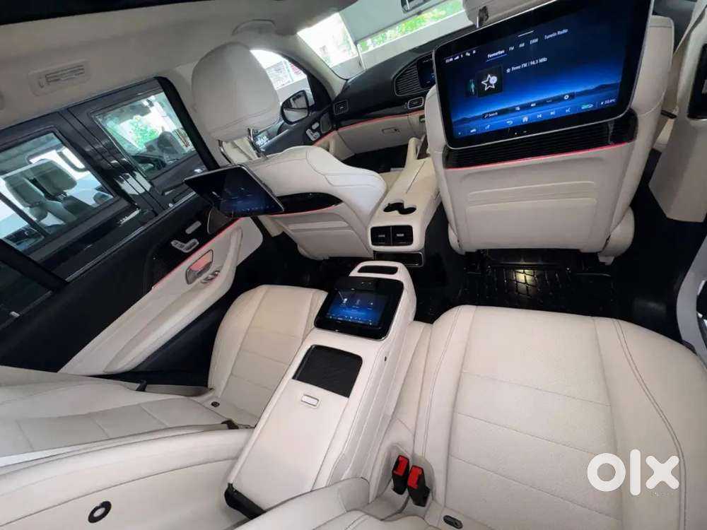 Mercedes-benz Gls 450d 2024 — Like New  11,000 Km  Ppf Installed