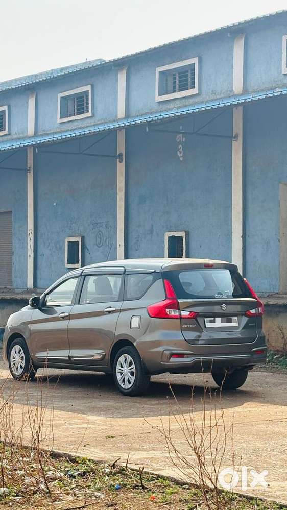 Maruti Suzuki Ertiga Vxi Shvs, 2022, Petrol