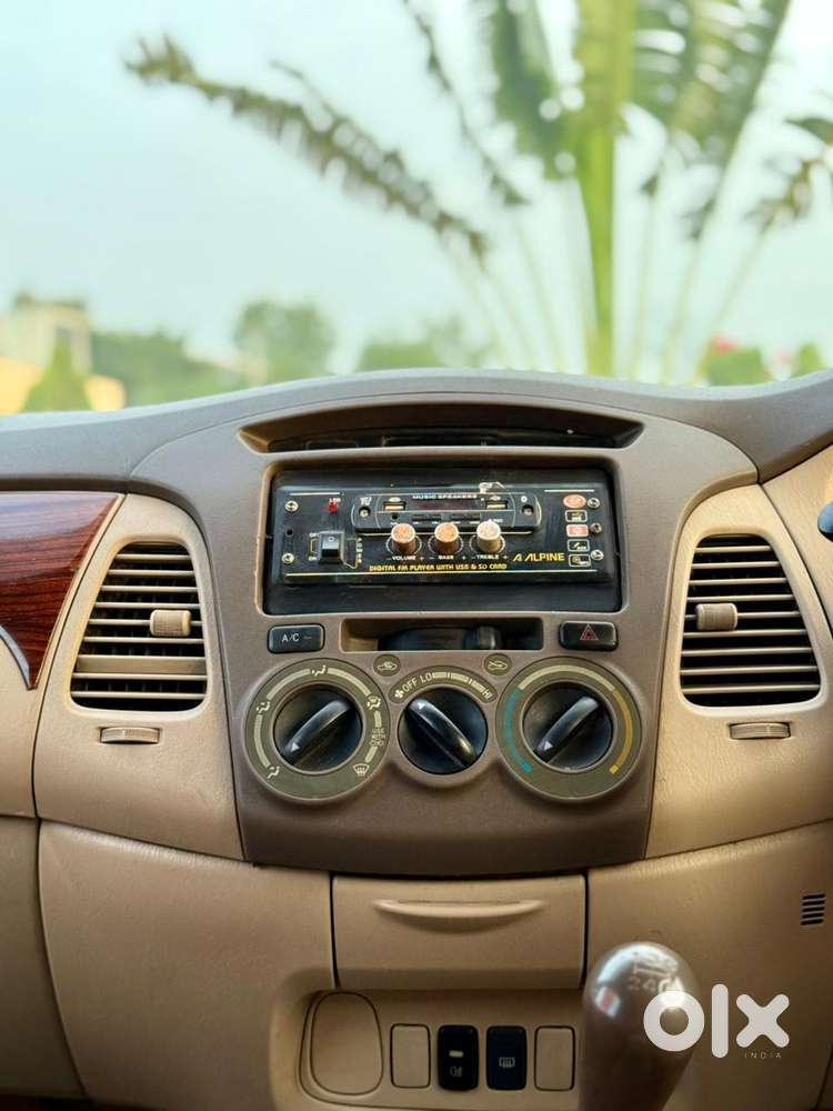 Toyota Innova 2004-2011 2.5 G4 Diesel 8-seater, 2008, Diesel