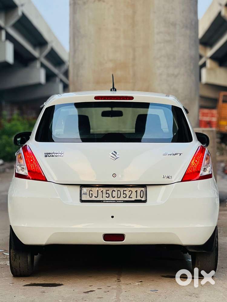 Maruti Suzuki Swift 1.2 Vxi (o), 2014, Petrol