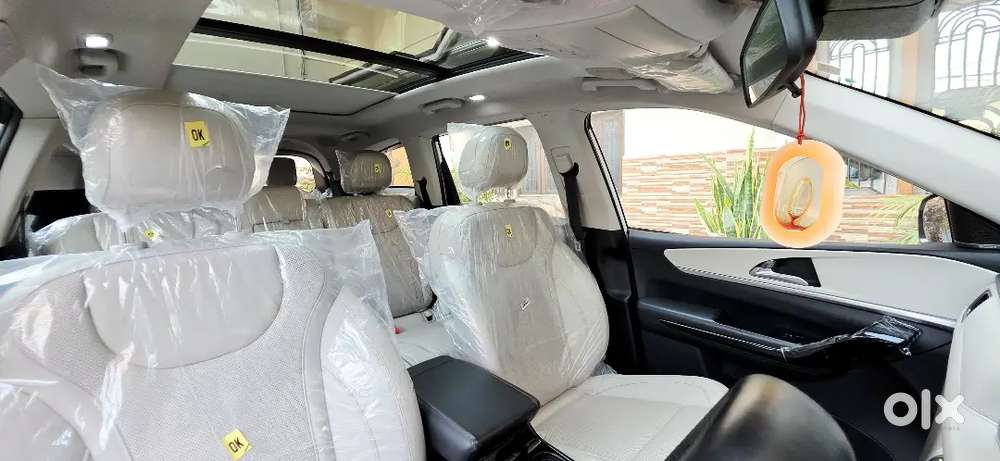 Mahindra Xuv 700 Ax7 L