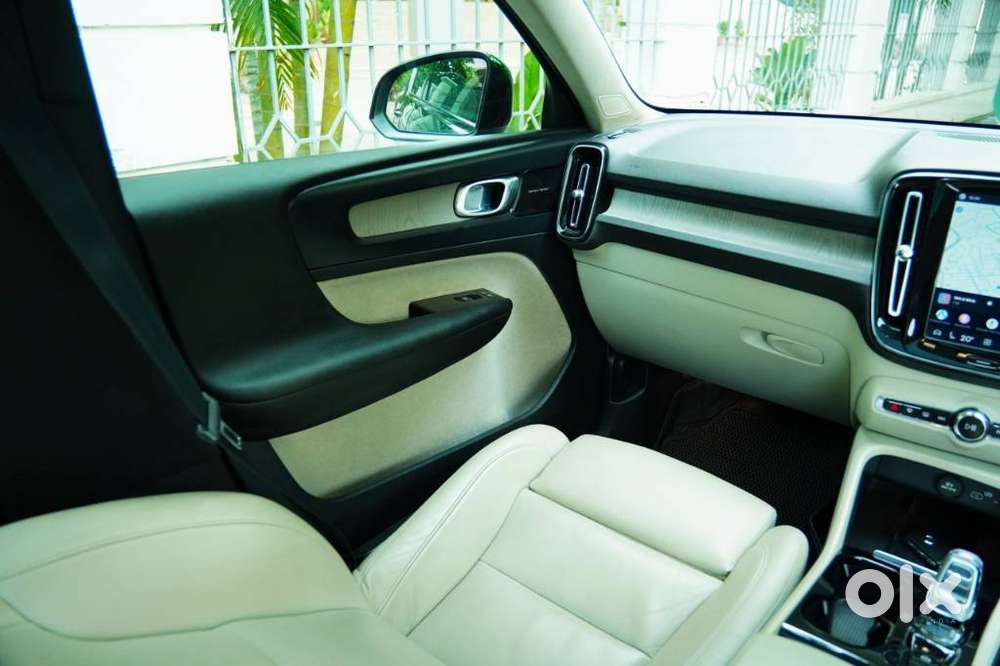 Volvo Xc40 B4 Ultimate, 2022, Petrol