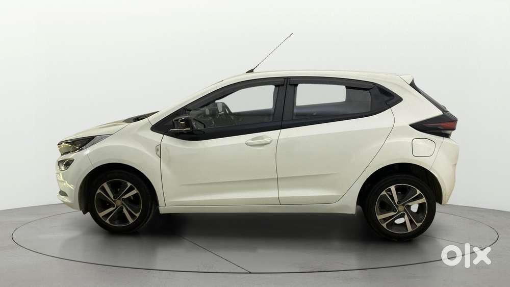 Tata Altroz Xz, 2020, Petrol