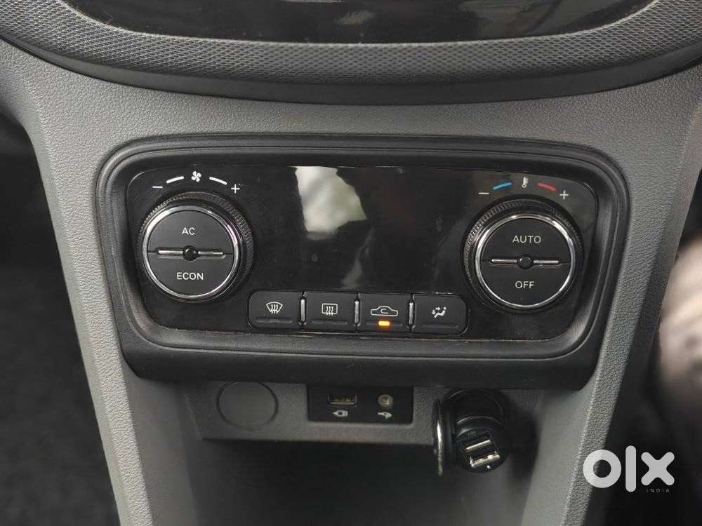 Tata Tigor 1.2 Revotron Xz Option, 2017, Petrol