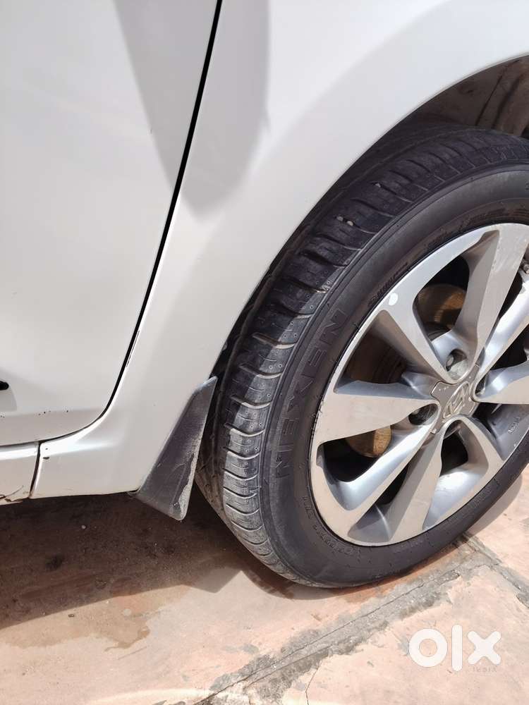 I20 Asta Top Model Push Button Start Diesel Manual 2017