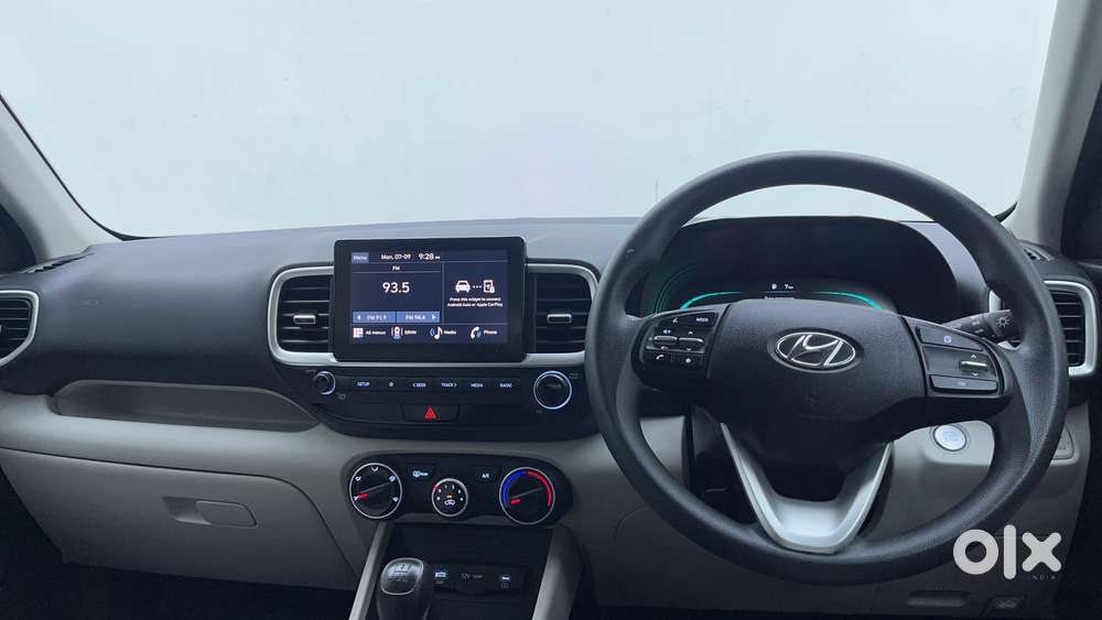 Hyundai Venue 1.2 S (o), 2025, Petrol