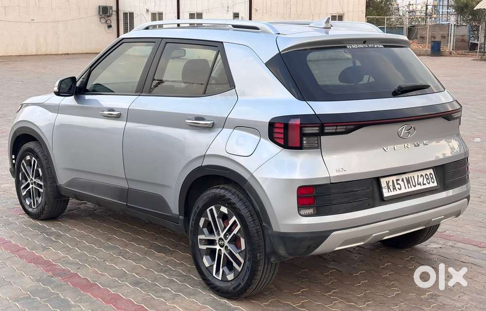 Hyundai Venue 1.5 Crdi Sx (o), 2023, Diesel