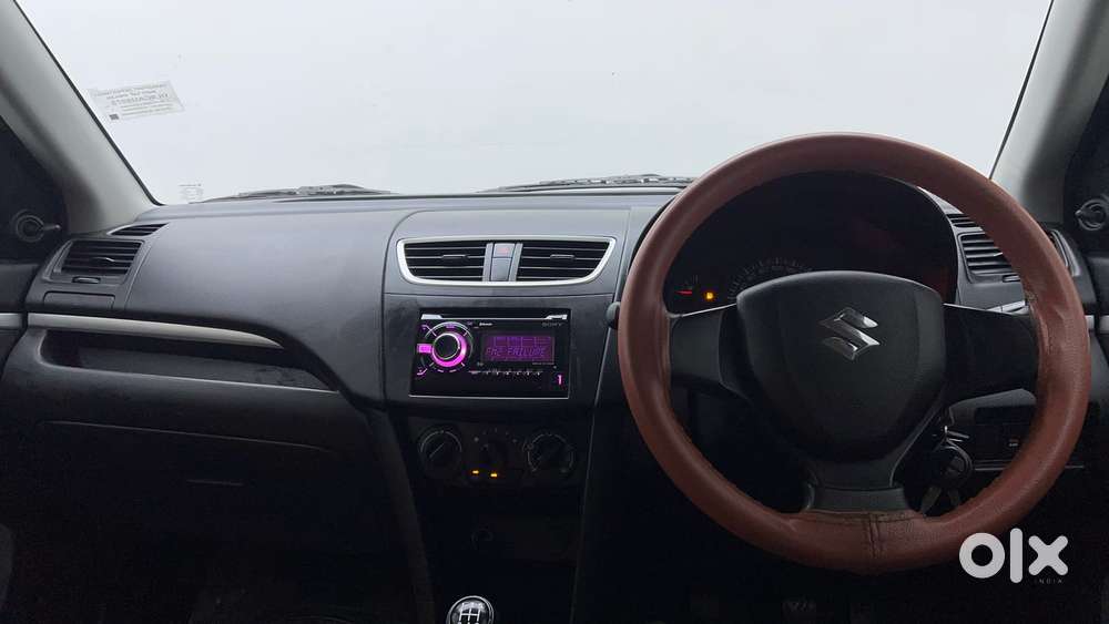 Maruti Suzuki Swift 1.2 Lxi (o), 2016, Petrol