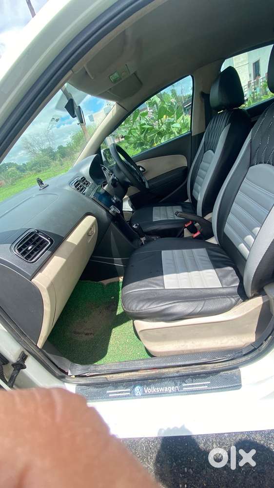Volkswagen Polo Diesel Manual 2011