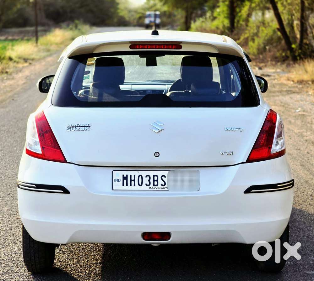 Maruti Suzuki Swift 1.2 Vxi (o), 2014, Petrol