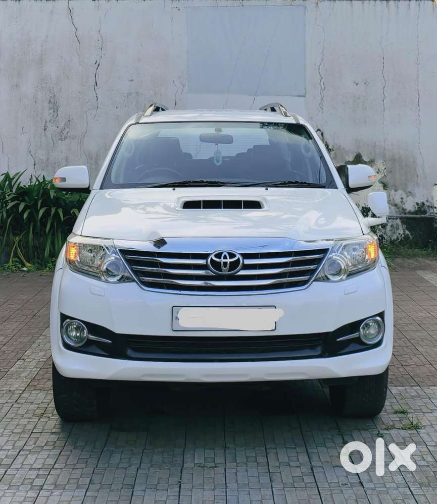 Toyota Fortuner 4x4 At, 2015, Diesel