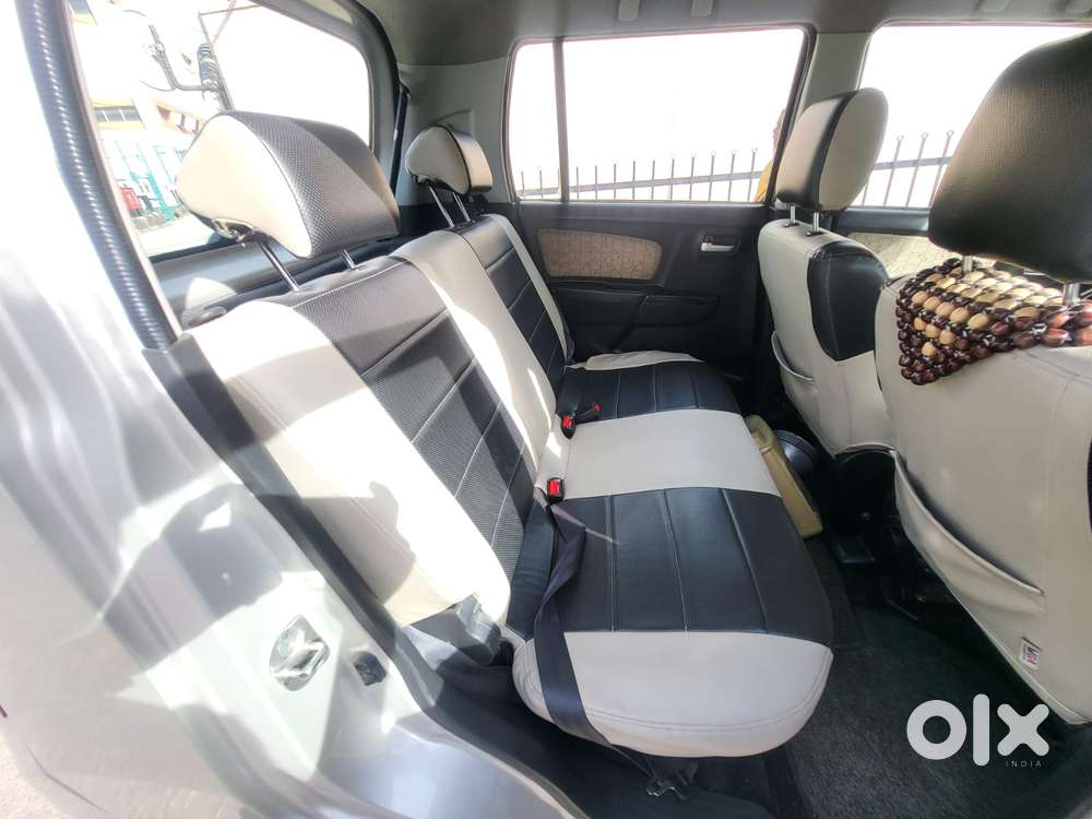 Maruti Suzuki Wagon R Vxi Amt1.2, 2017, Petrol