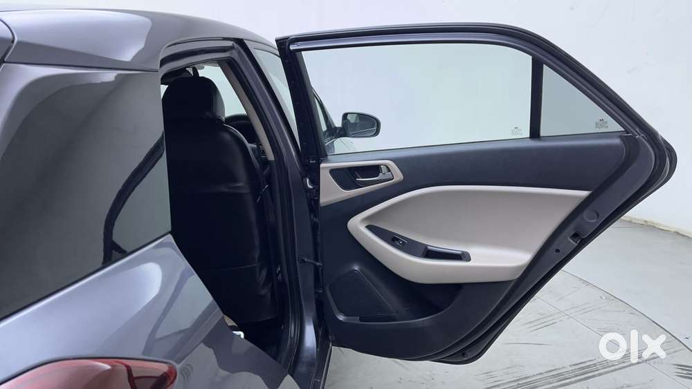 Hyundai Elite I20 Asta Option, 2016, Petrol