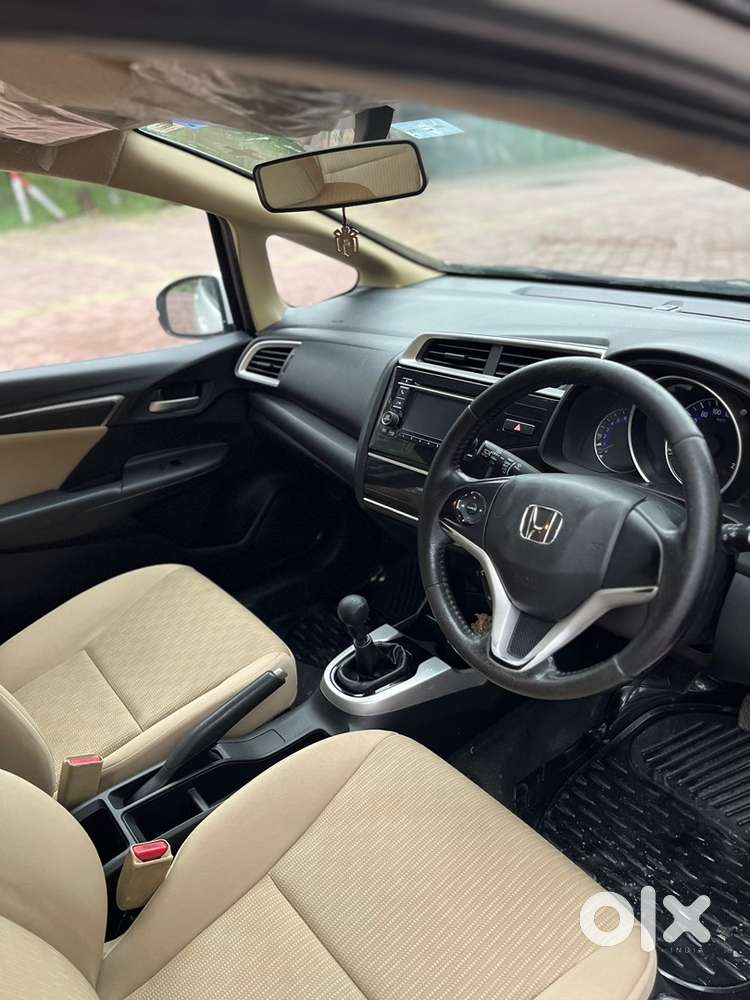 Honda Jazz 2017 Petrol 65000 Km Driven