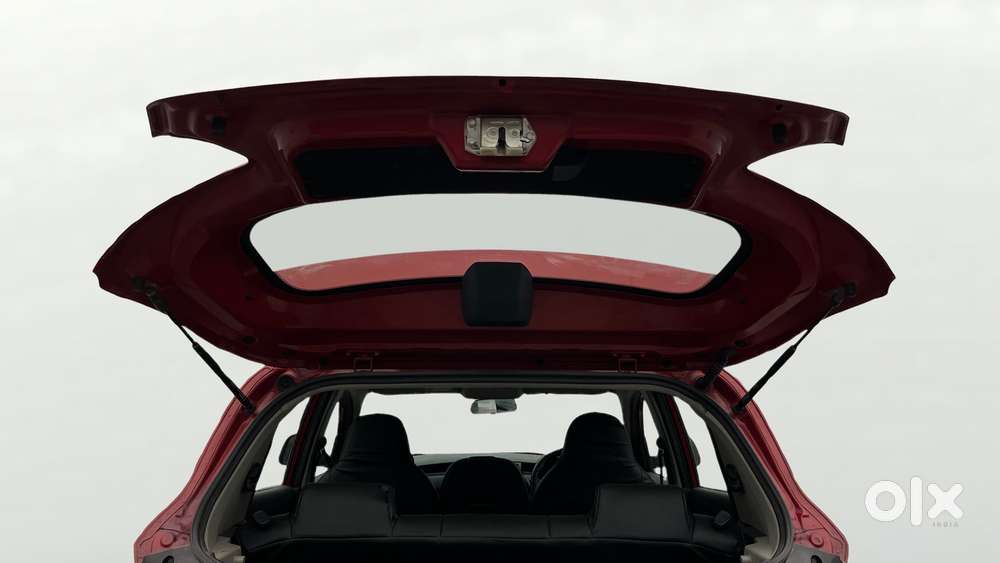 Mahindra Kuv100 Nxt 1.2 K4 Plus Petrol 6 Str, 2018, Petrol