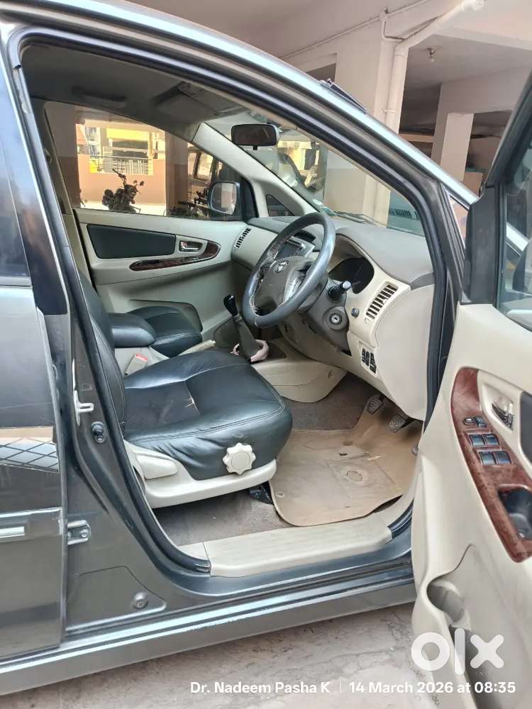 Toyota Innova 2012 Diesel 185000 Km Driven