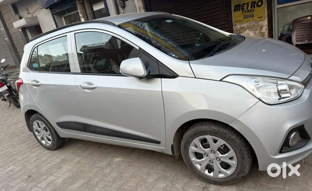 Hyundai Grand I10 1.2 Kappa Sportz (o), 2015, Petrol