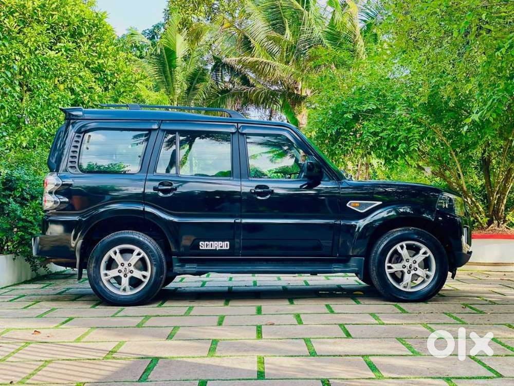 Mahindra Scorpio S10 7 Seater, 2015, Diesel