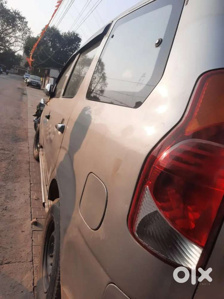 Mahindra Xylo 2009