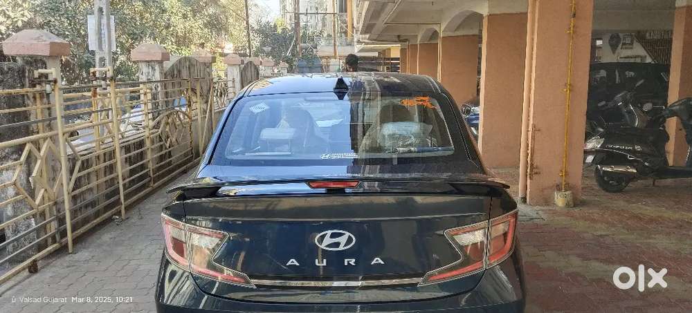 Hyundai Aura 2023 Petrol 30000 Km Driven