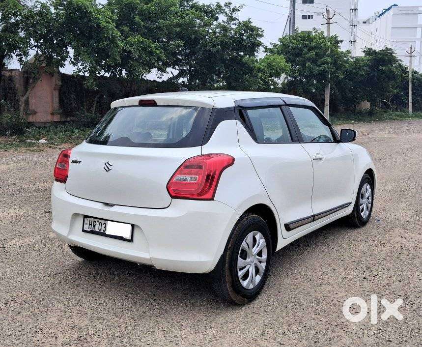 Maruti Suzuki Swift Vxi Optional, 2018, Petrol