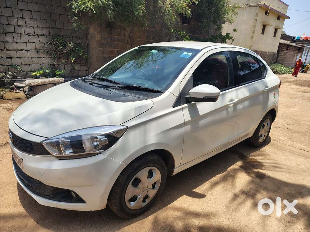 Tata Tigor Petrol 2017