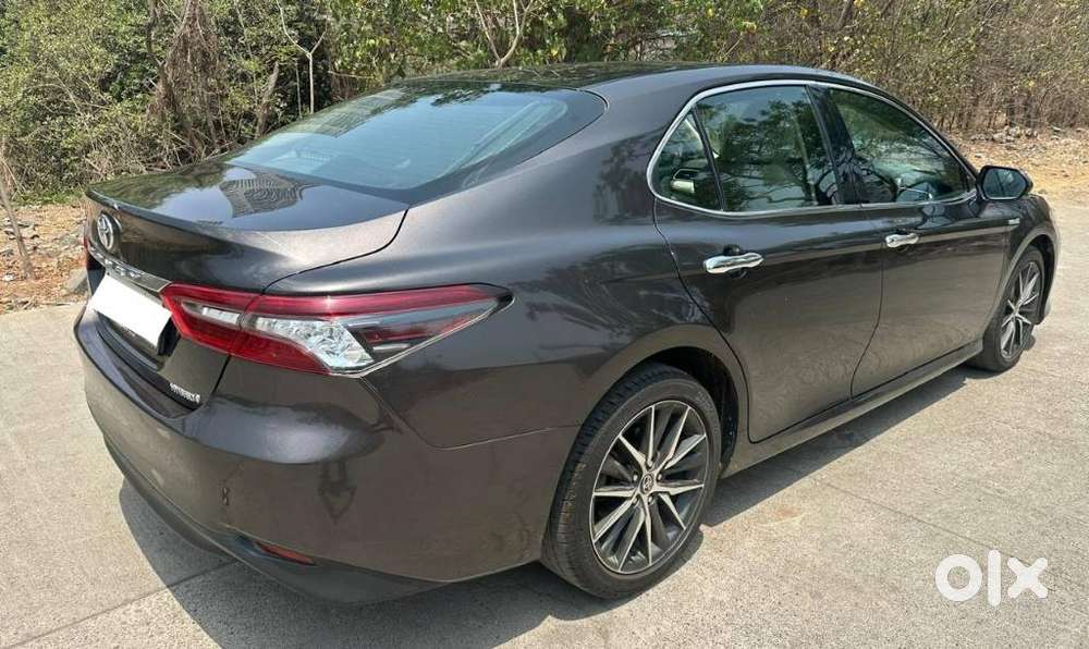 Toyota Camry Hybrid, 2022, Petrol