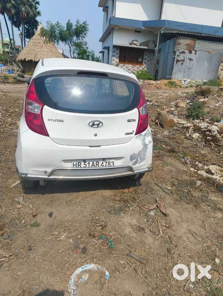Hyundai Eon 2014 Petrol 90000 Km
