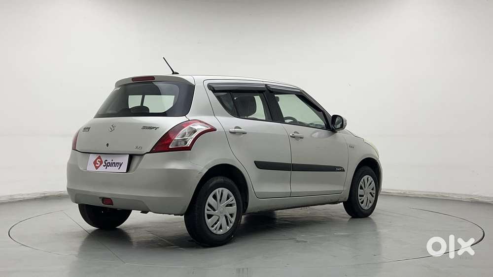 Maruti Suzuki Swift Vxi Optional, 2016, Petrol
