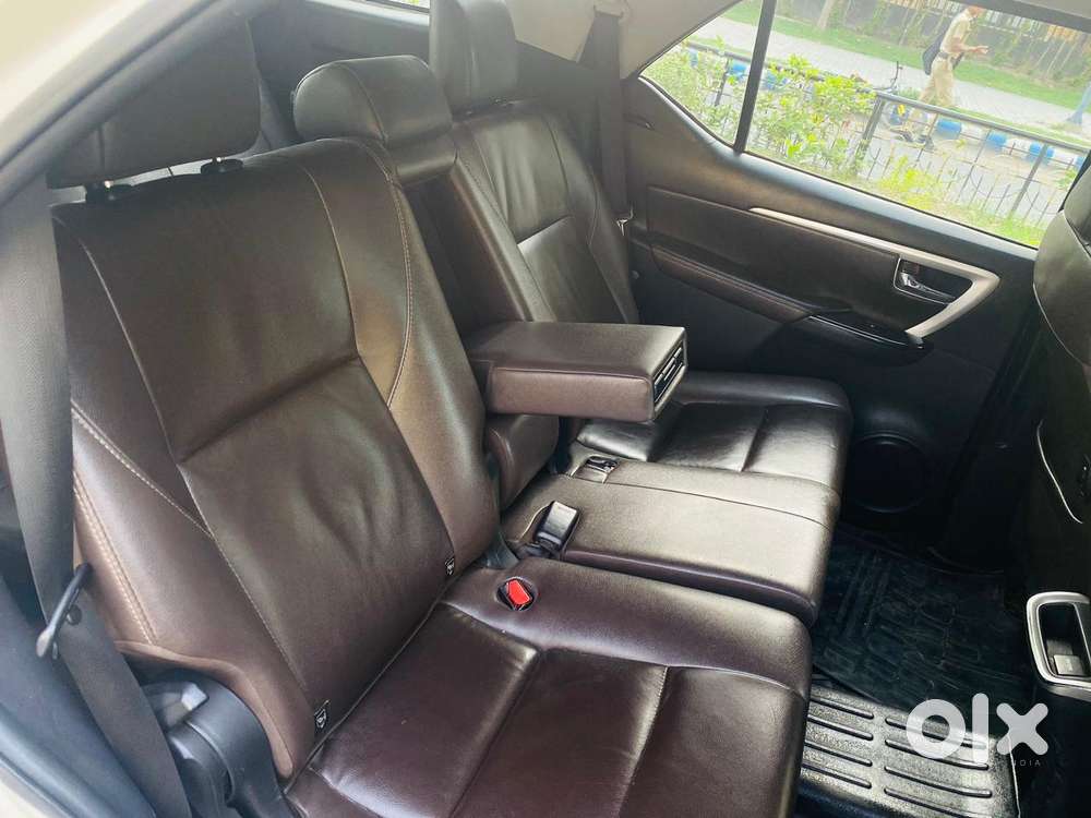 Toyota Fortuner 4x2 Mt 2.8 Diesel, 2019, Diesel