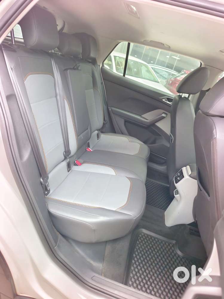 Skoda Kushaq 1.0 Tsi Style At, 2023, Petrol