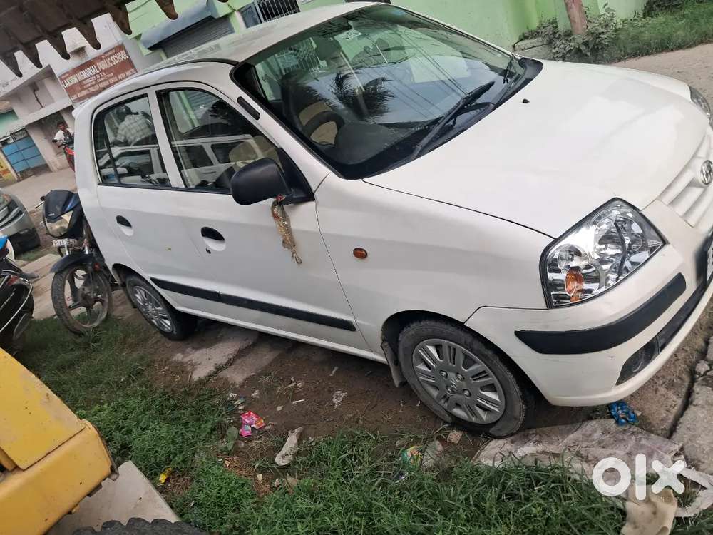 2nd Hyundai Santro 2014 Petrol Plus Audio