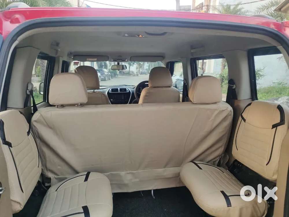 Mahindra Tuv 300 2020