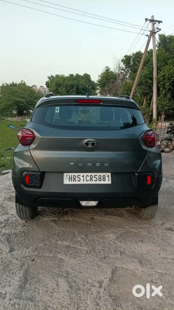 Tata Punch 1.2 Revotron 2025