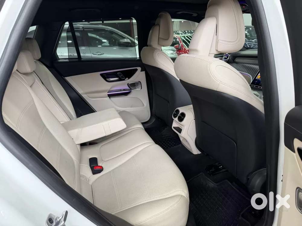 Mercedes-benz Glc, 2023, Petrol