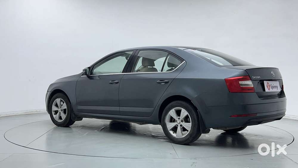 Skoda Octavia 1.8 Tsi Style At, 2017, Petrol