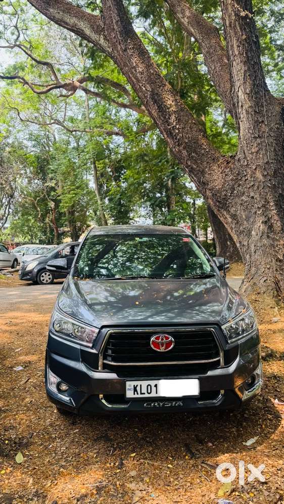 Finance Available Toyota Innova Crysta 2017 Diesel 146000 Km Driven
